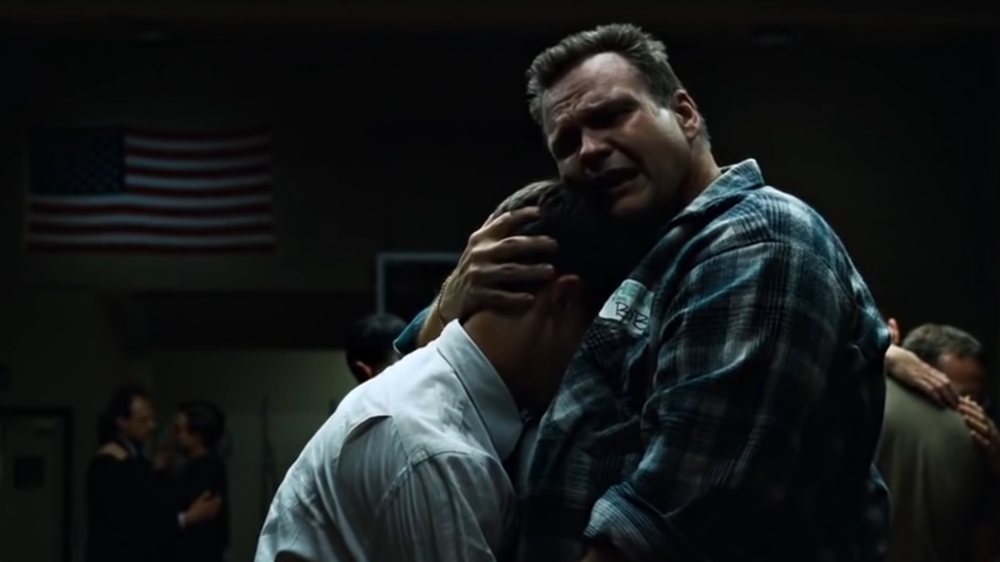 1642828482_Fight-Club-Fans-Pay-Moving-Tribute-to-Meat-Loaf-Who.png